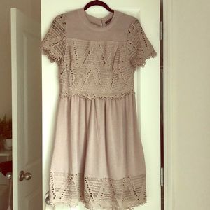 Doe & Rae dress with beautiful lace detailing